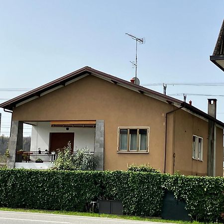 Lake View Villa Dormelletto Kültér fotó